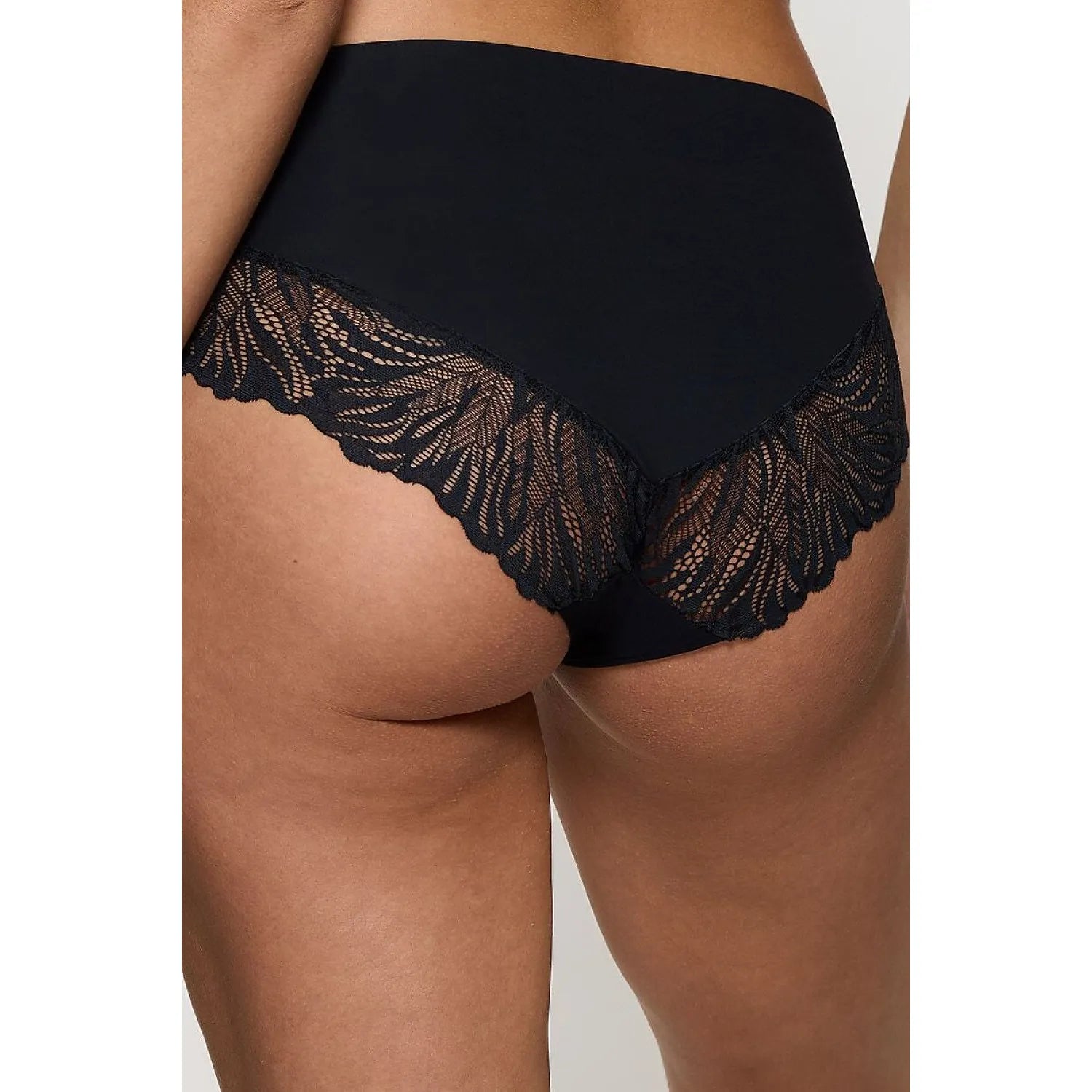 Culotte invisible noire en microfibre écologique avec dentelle, confort quotidien, pour femmes Triumph.