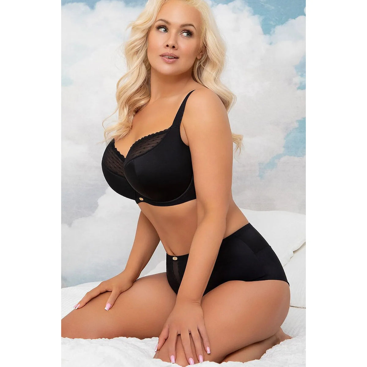Semi-soft model 232367 Gorsenia Lingerie