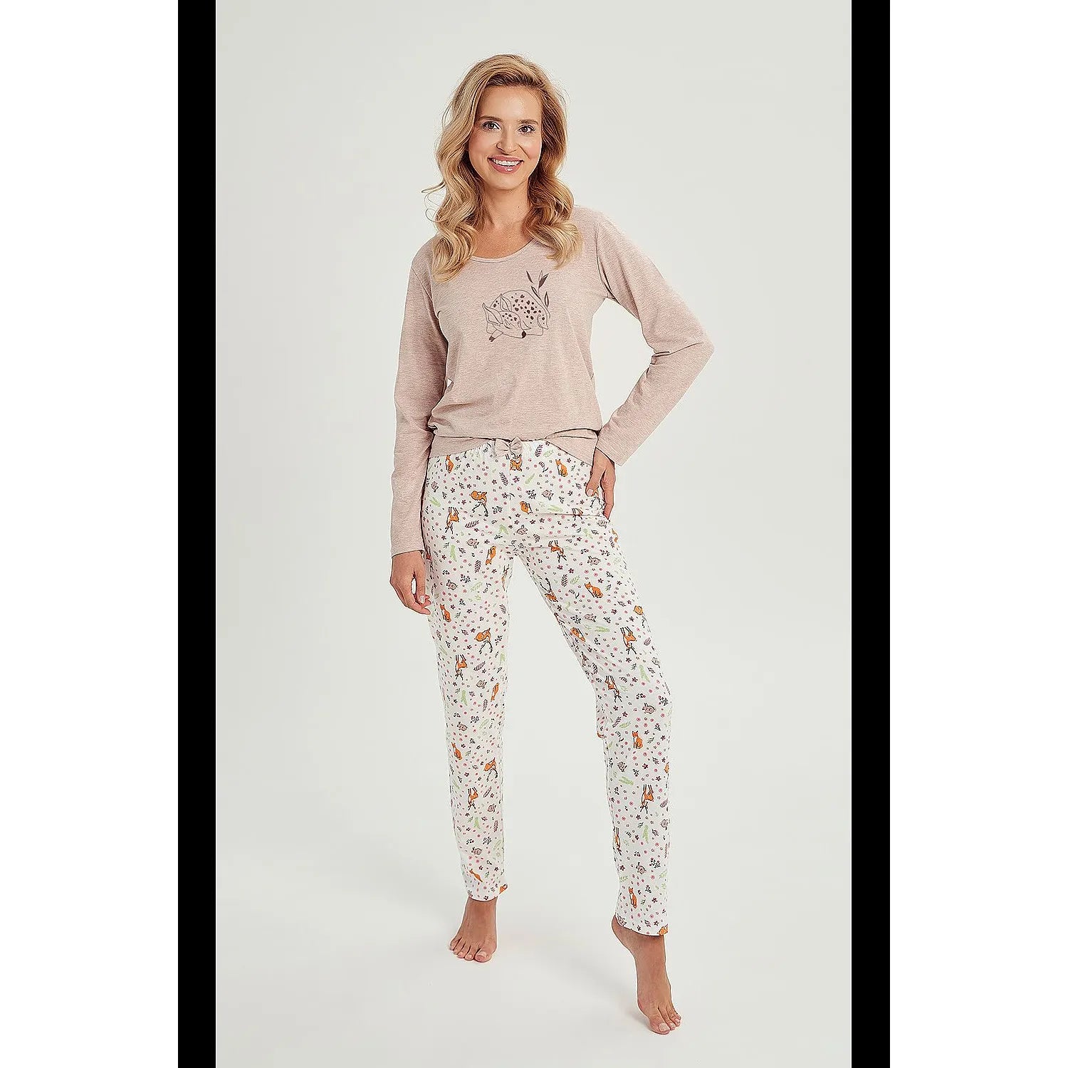 Pyjama model 183018 Taro