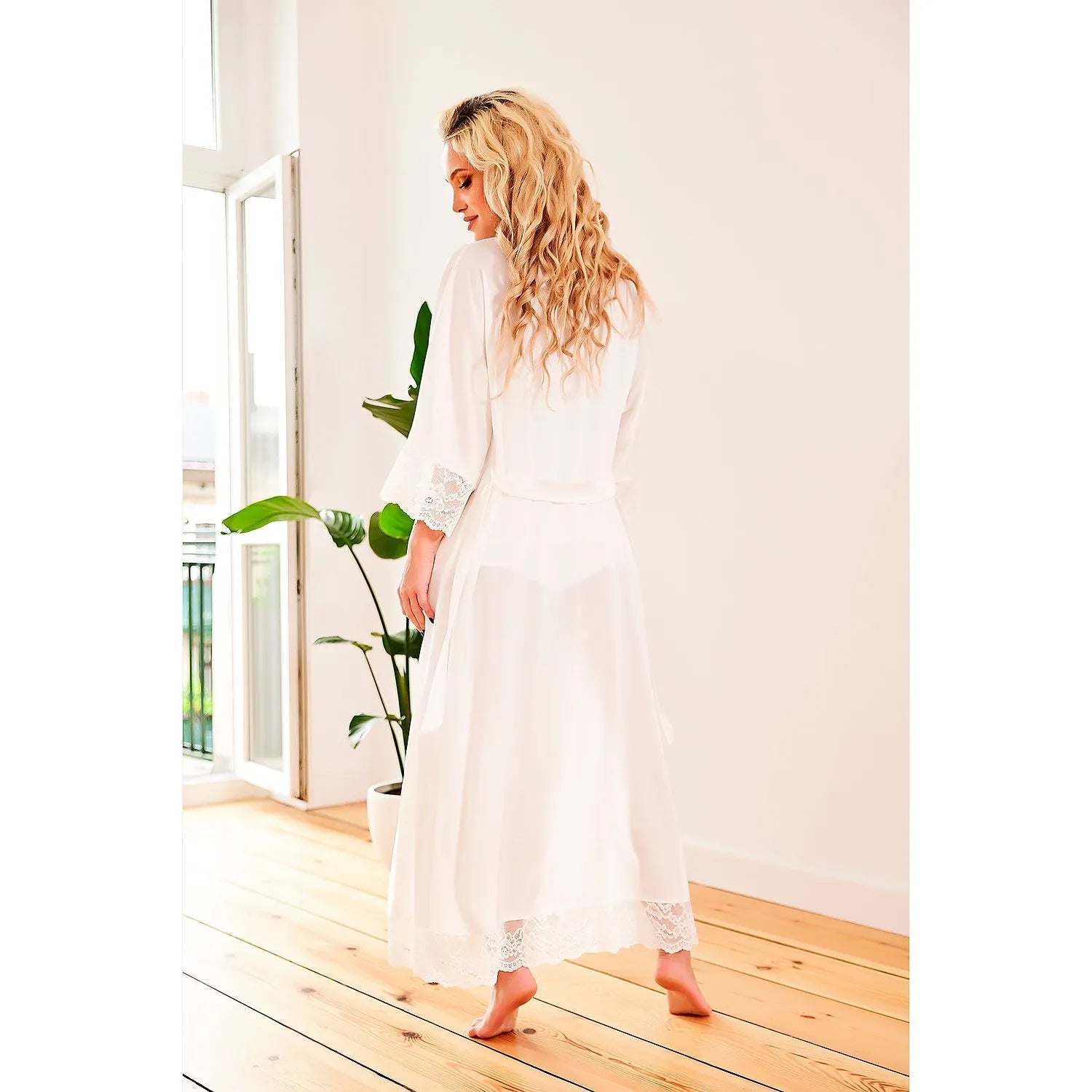 Peignoir model 187015 Kalimo