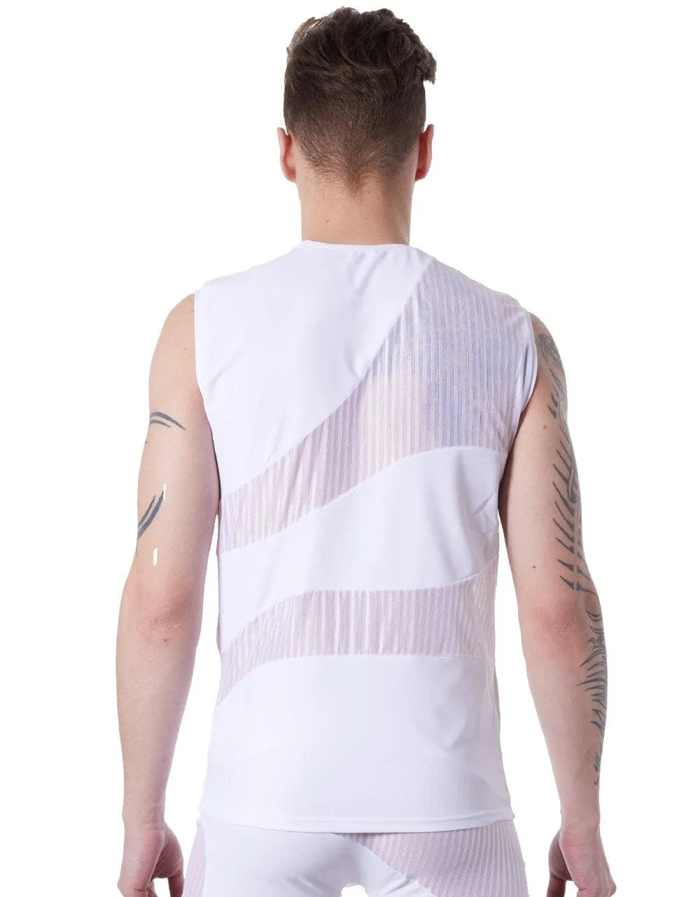 Débardeur homme blanc transparent, col rond, motifs alternés opaques et transparents, style moderne et audacieux.