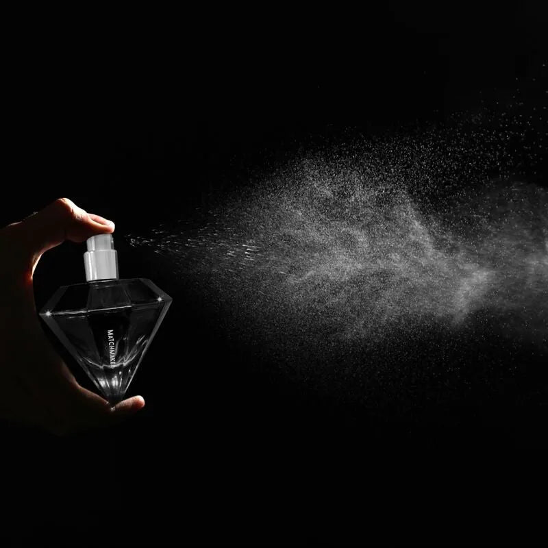 Parfum Phéromones Cèdre Cassis Citron