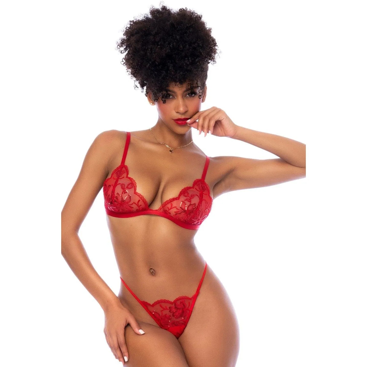 Ensemble lingerie rouge brodé floral avec soutien-gorge, porte-jarretelles et string, détails paillettes, élégant et sédui...