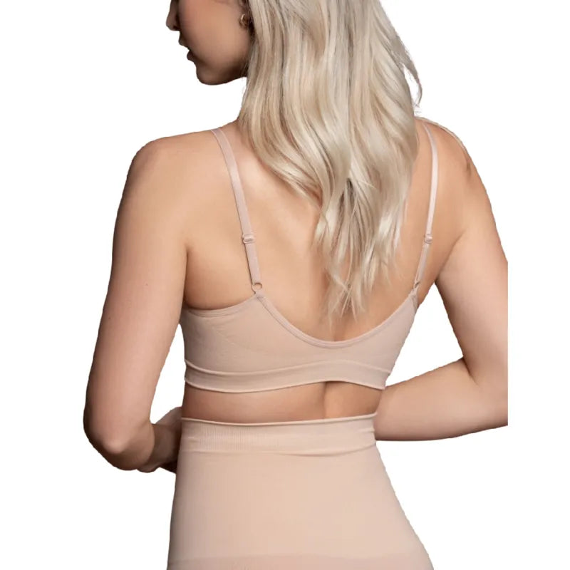 Soutien-gorge beige sans couture, contrôle moyen, lisse, confortable, en polyamide et élasthanne, vue de dos.