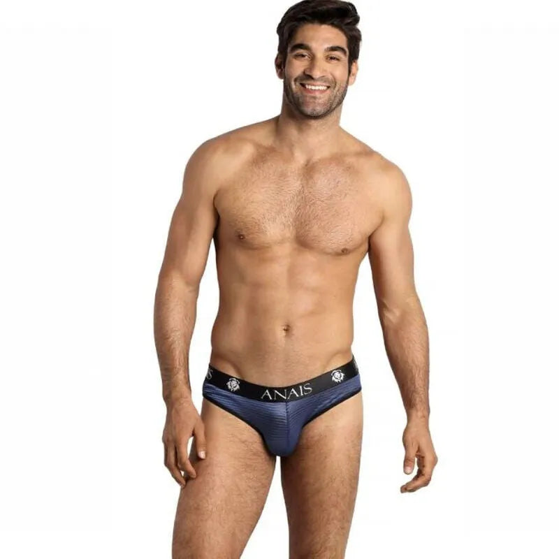 Slip homme ANAIS MEN NAVAL, tulle noir à rayures satinées bleu marine, bande élastique confortable, design sexy et élégant.
