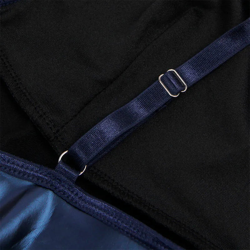 Chemise de nuit bleu vif en cuir PU avec bretelles ajustables, design moderne et élégant, détail de couture visible.