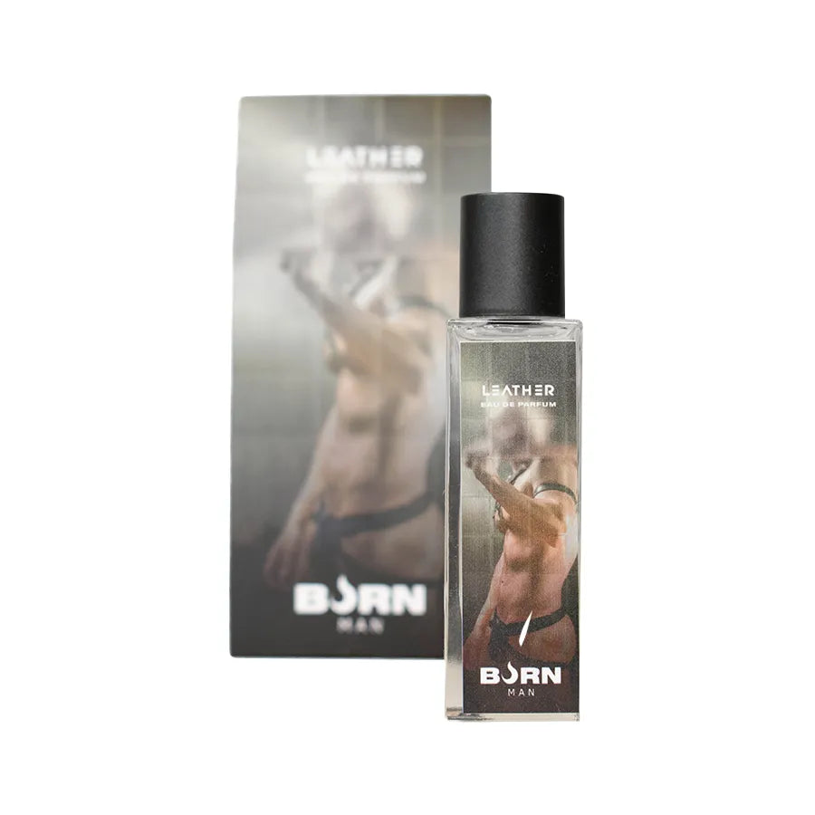 Flacon de parfum Burn Homme Cuir 20 ml, design élégant, noir et transparent, avec boîte assortie en arrière-plan.