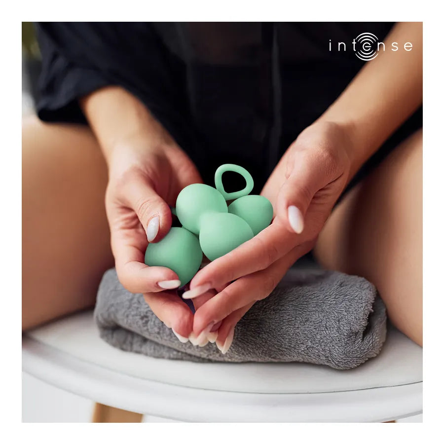 Intense Charli - Kit de boules de Kegel en silicone médical pour santé pelvienne et renforcement musculaire progressif femmes bien-être intime