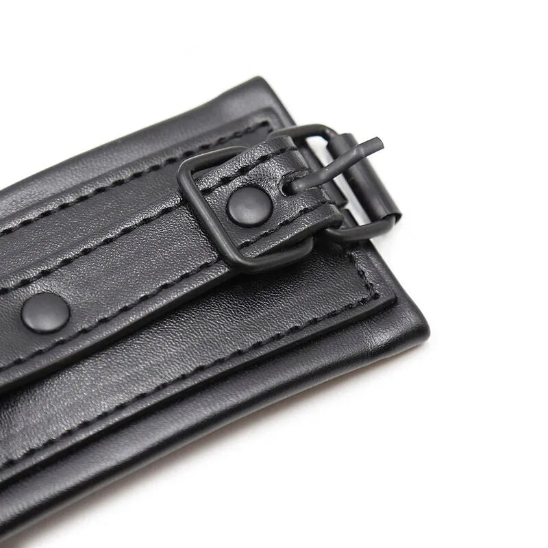 Menottes En Cuir Ajustables Pour Experts