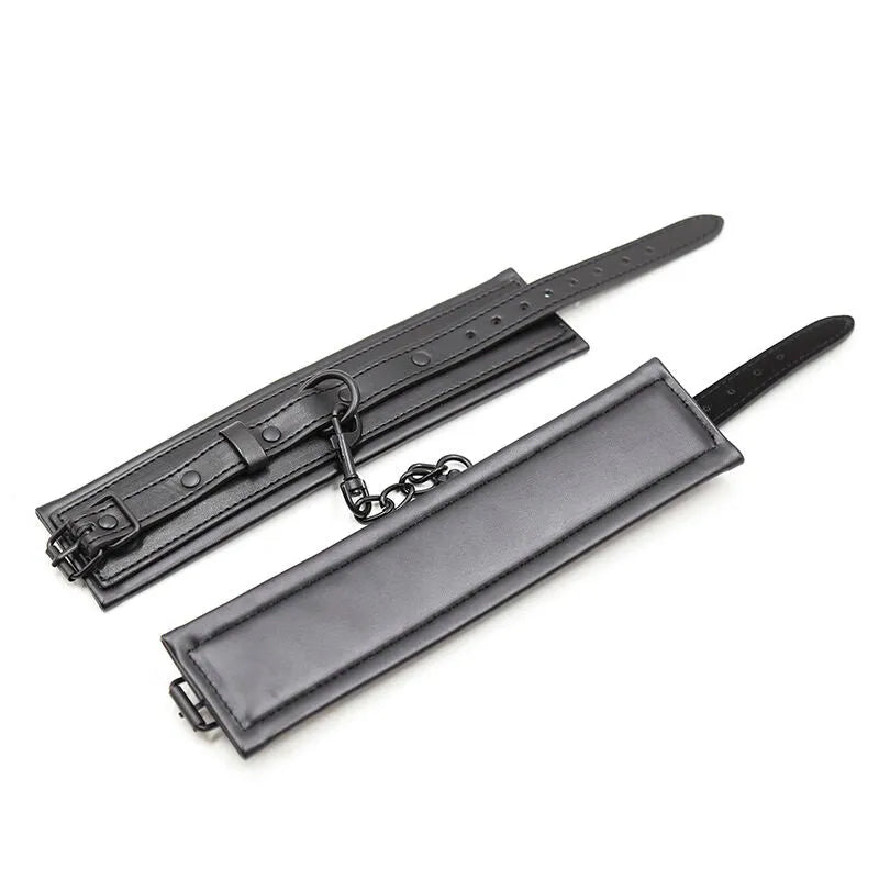 Menottes En Cuir Ajustables Pour Experts