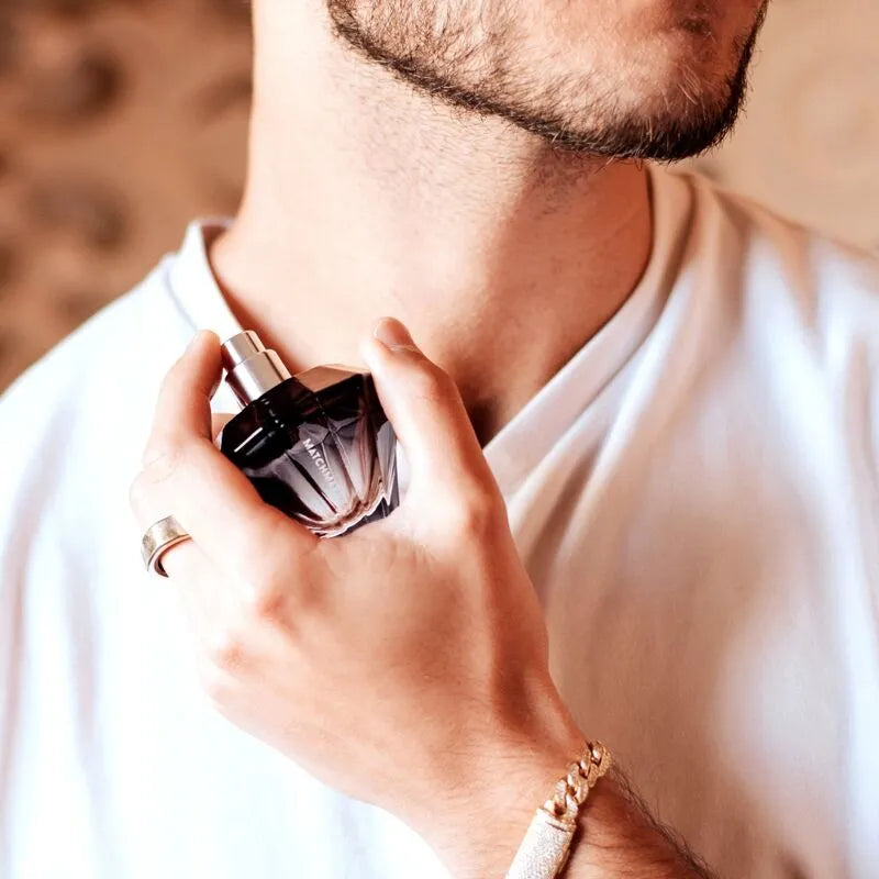 Parfum Phéromones Cèdre Cassis Citron