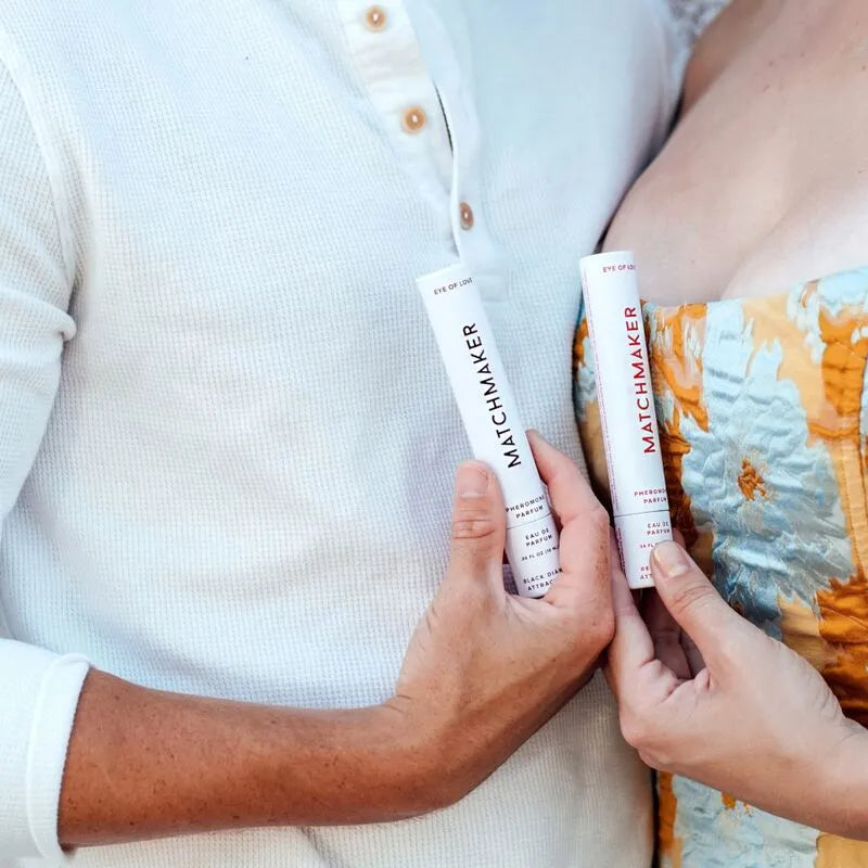 Flacon d'Eau De Cologne Phéromones pour femmes, notes de cèdre, cassis, citron, chêne, ambre blanc, musc, parfum séduisant.