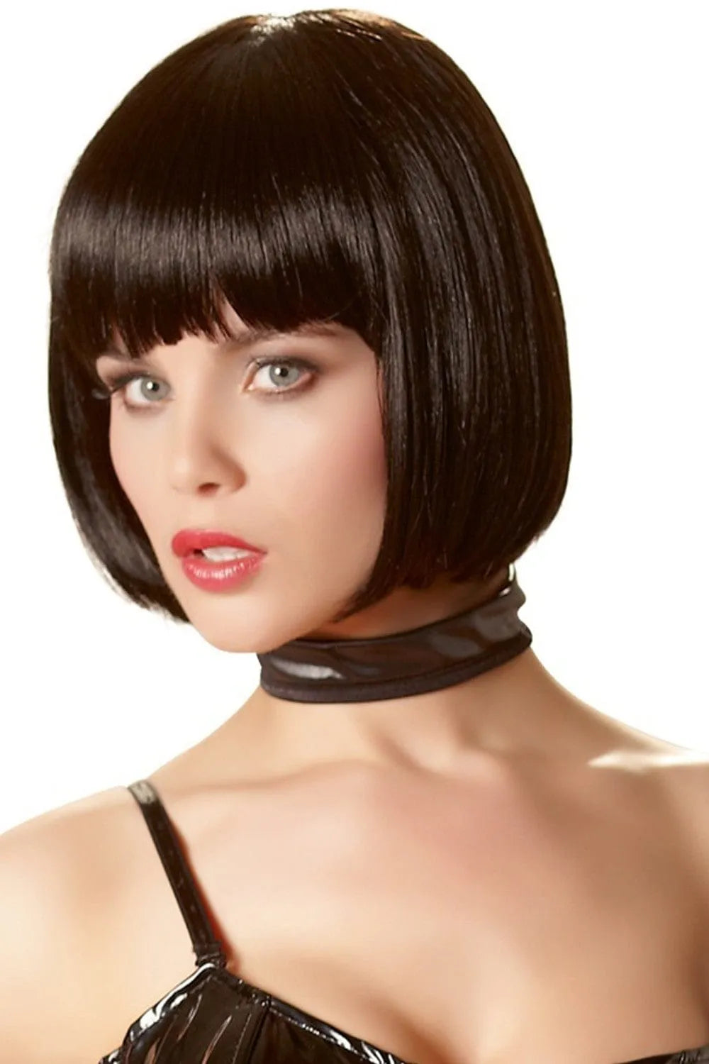 Perruque Carré Classique Noire Cheveux Synthétiques Lavable