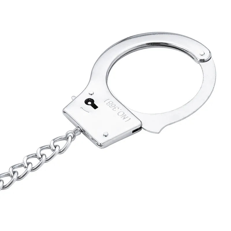 Plug Anal Métal Fétichiste Avec Menottes