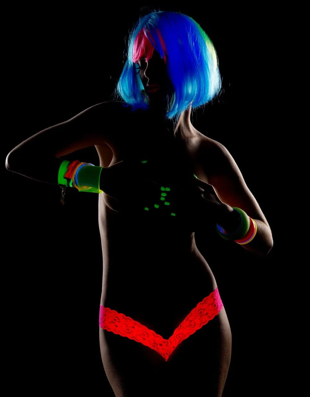 String Brésilien Dentelle Rouge Réactive Lumière Noire