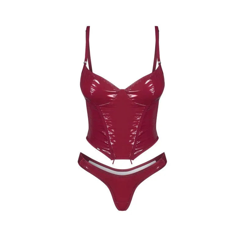 Corset string rouge brillant, laçage arrière, polyuréthane polyester, silhouette élégante, confort ajustable.