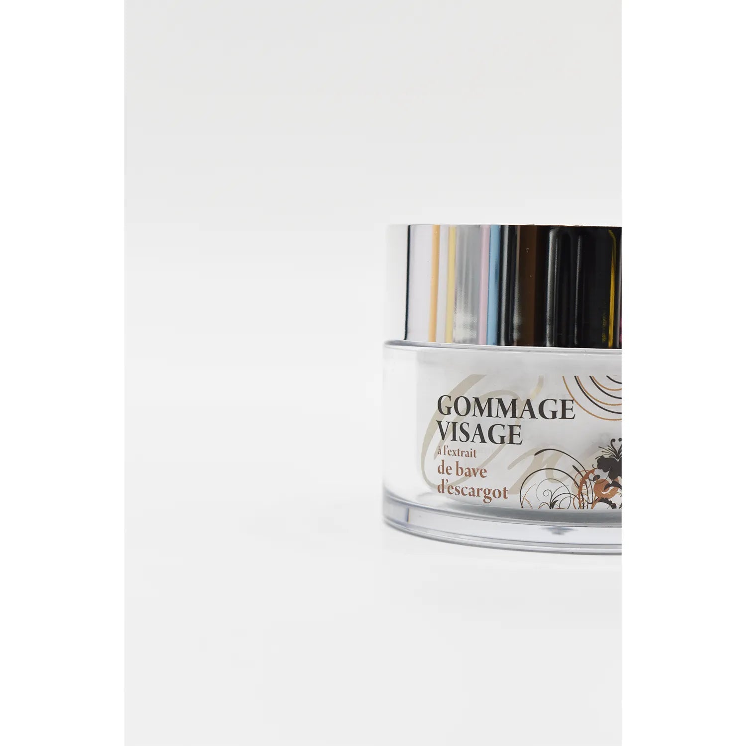 Crème hydratante anti-âge à la bave d'escargot, peau mature, soin naturel, régénération intense, anti-rides.