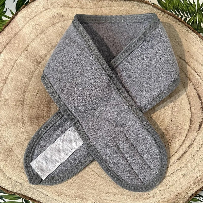 Bandeau cheveux gris avec scratch, absorbant et protecteur, idéal maquillage et démaquillage, ajustable toutes tailles.