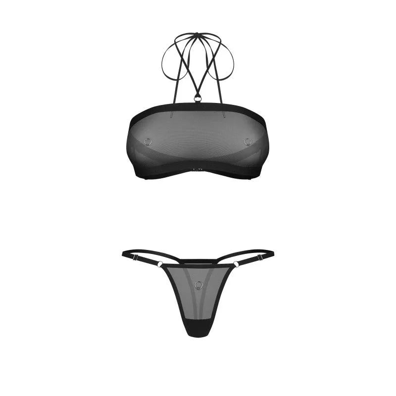 Ensemble lingerie noir en maille recyclée avec anneaux métal, design moderne et sensuel, vue de face et dos.