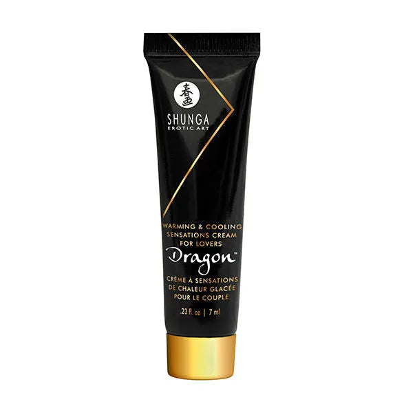 Coffret Érotique Shunga noir et doré, produits sensuels pour couples, élégance et plaisir, ingrédients de haute qualité.