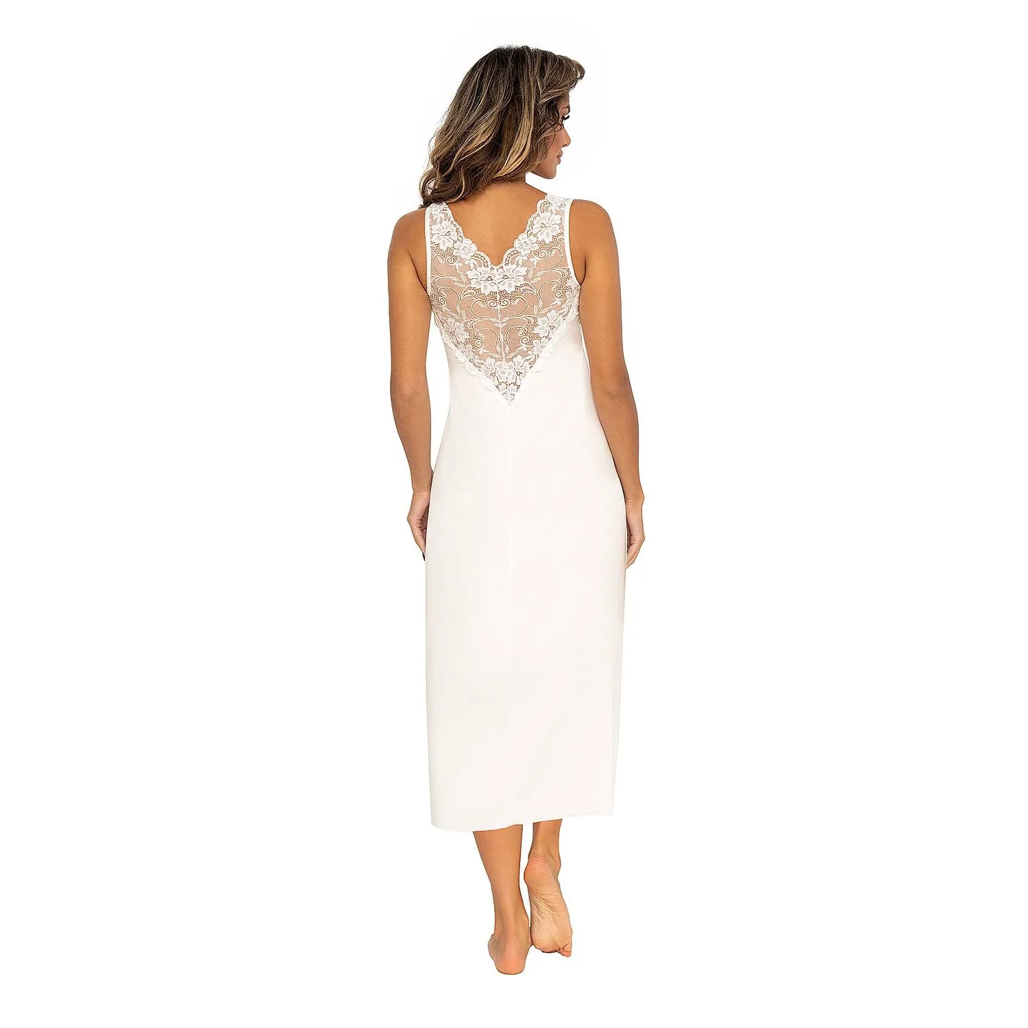 Chemise de nuit blanche en viscose avec dentelle florale au dos, coupe ample et soutien-gorge bardot élastique.