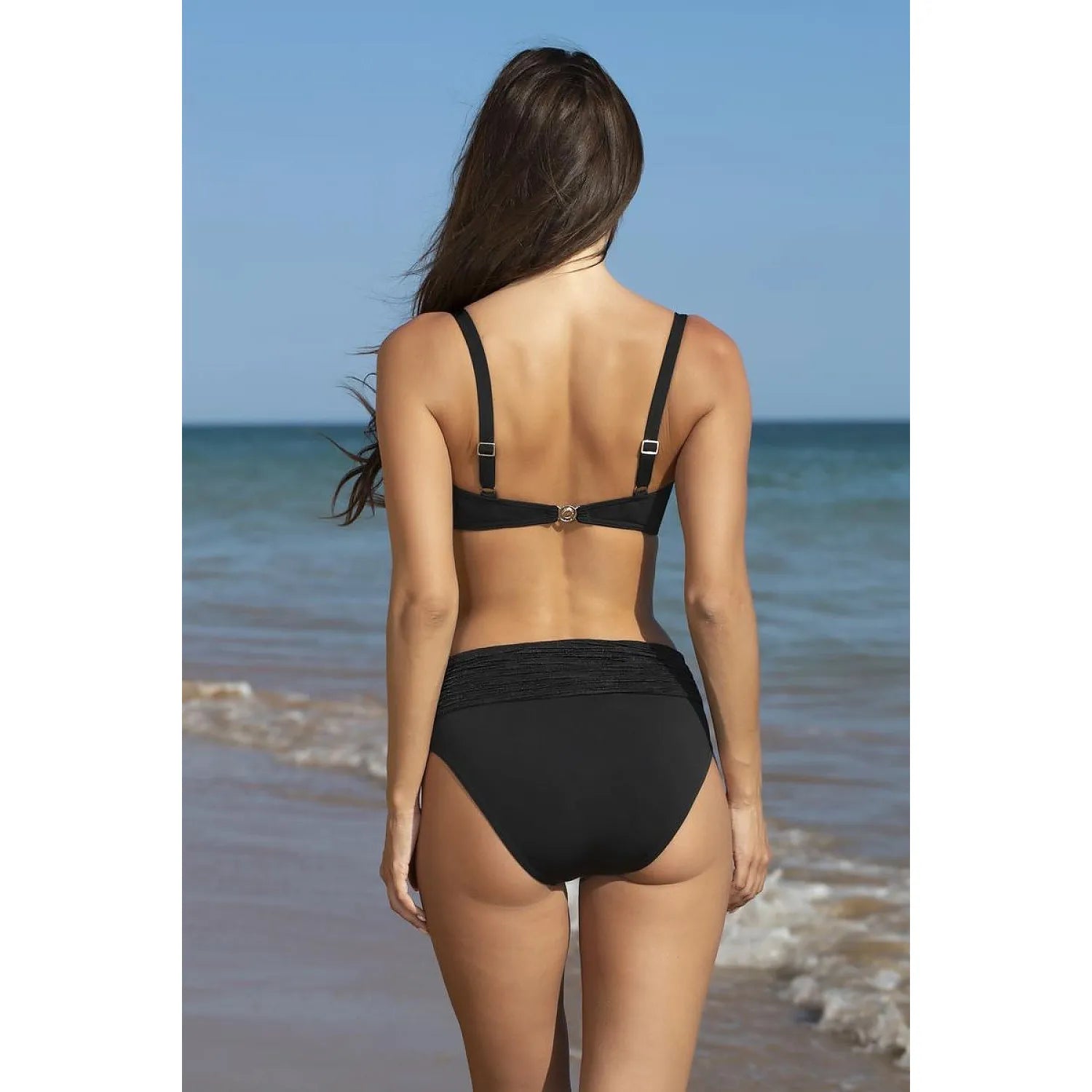 Maillot de bain deux pièces model 195593 Madora 