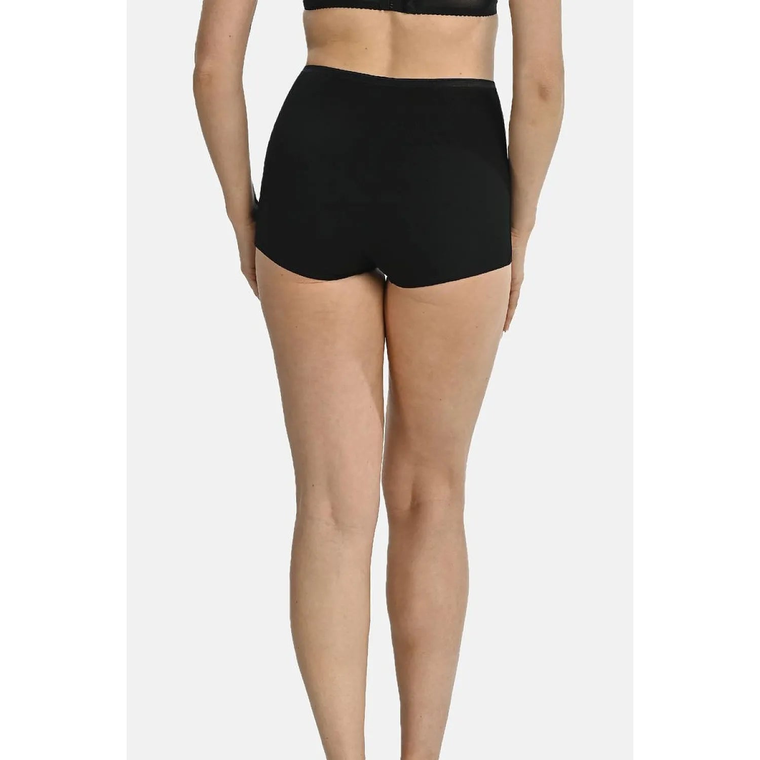  Shorts model 198072 Teyli 