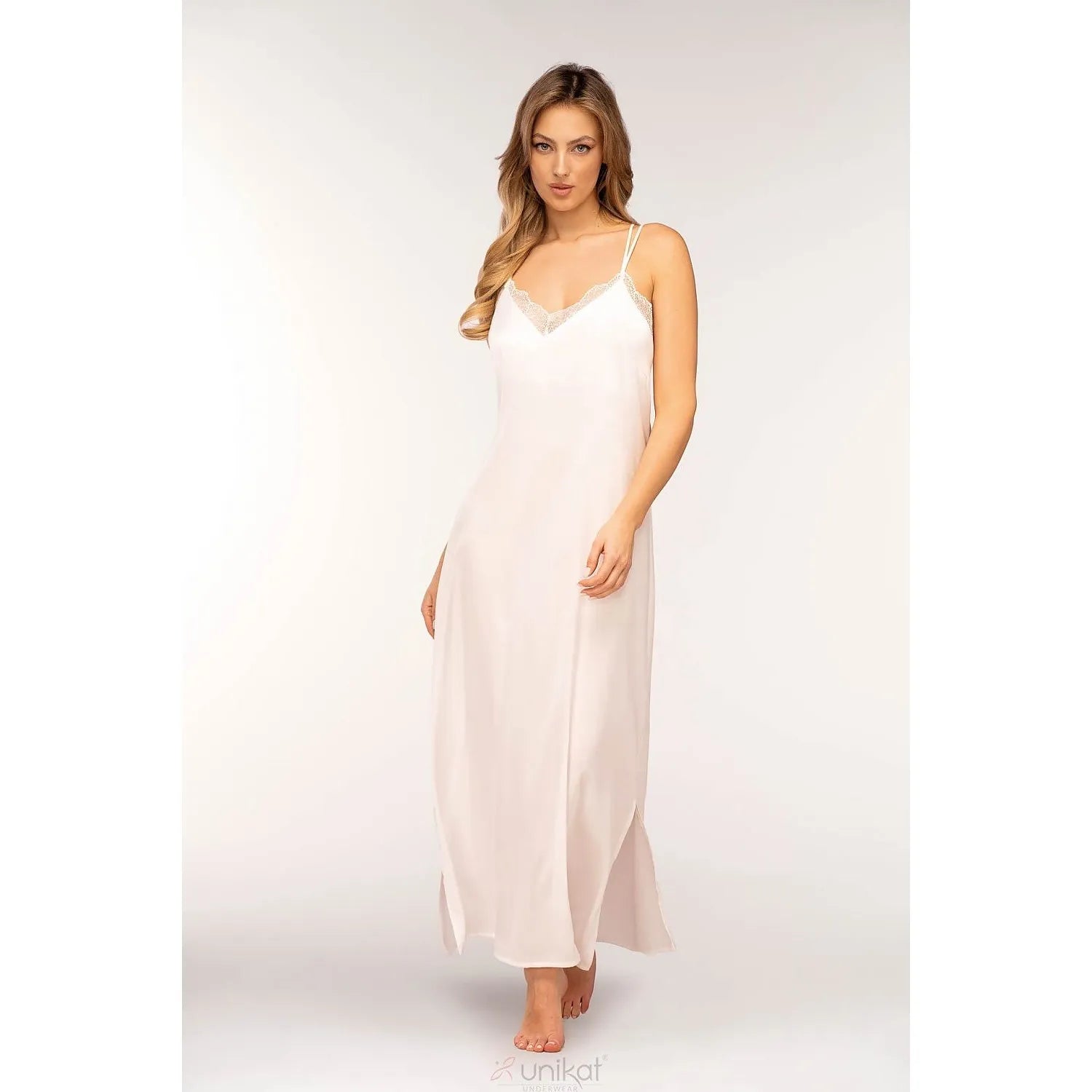 Chemise de nuit model 198913 Unikat