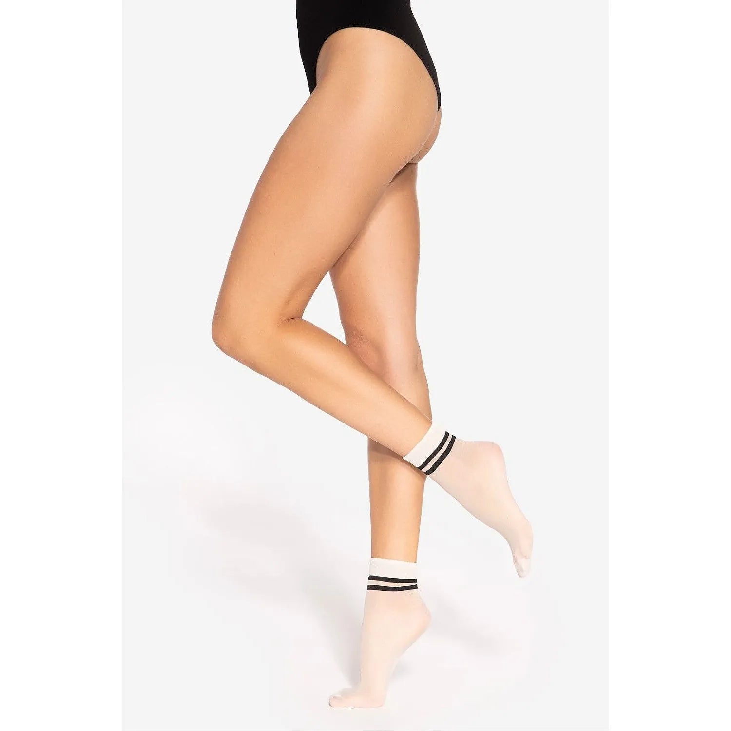 Chaussettes hautes Gatta 213342, 15 DEN, transparentes, rayures horizontales noires sur bordures, élégance moderne.