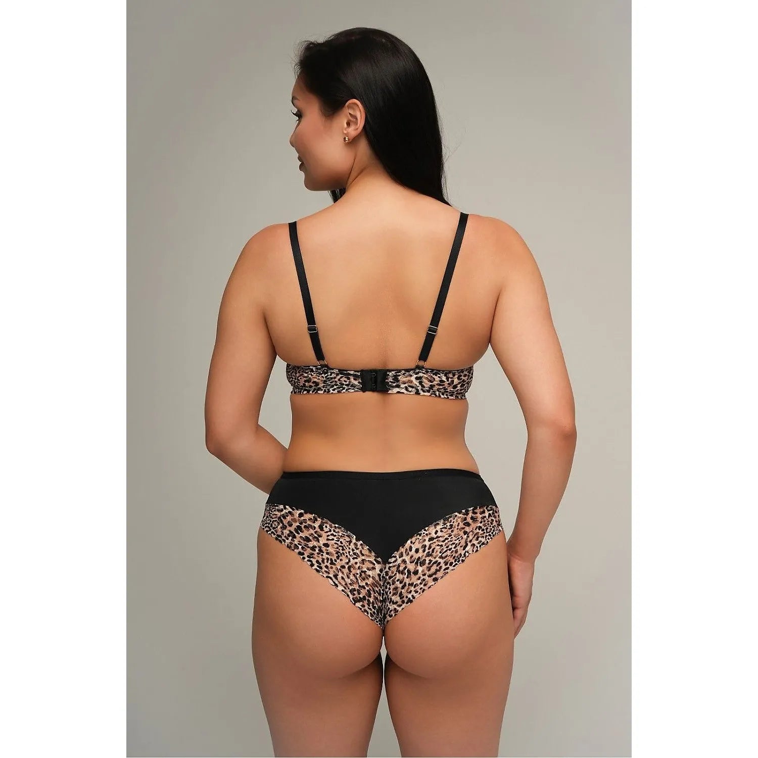 Culotte brésilienne noire et léopard en microfibre et tulle, côtés couverts, inserts résille, bande élastique plate.