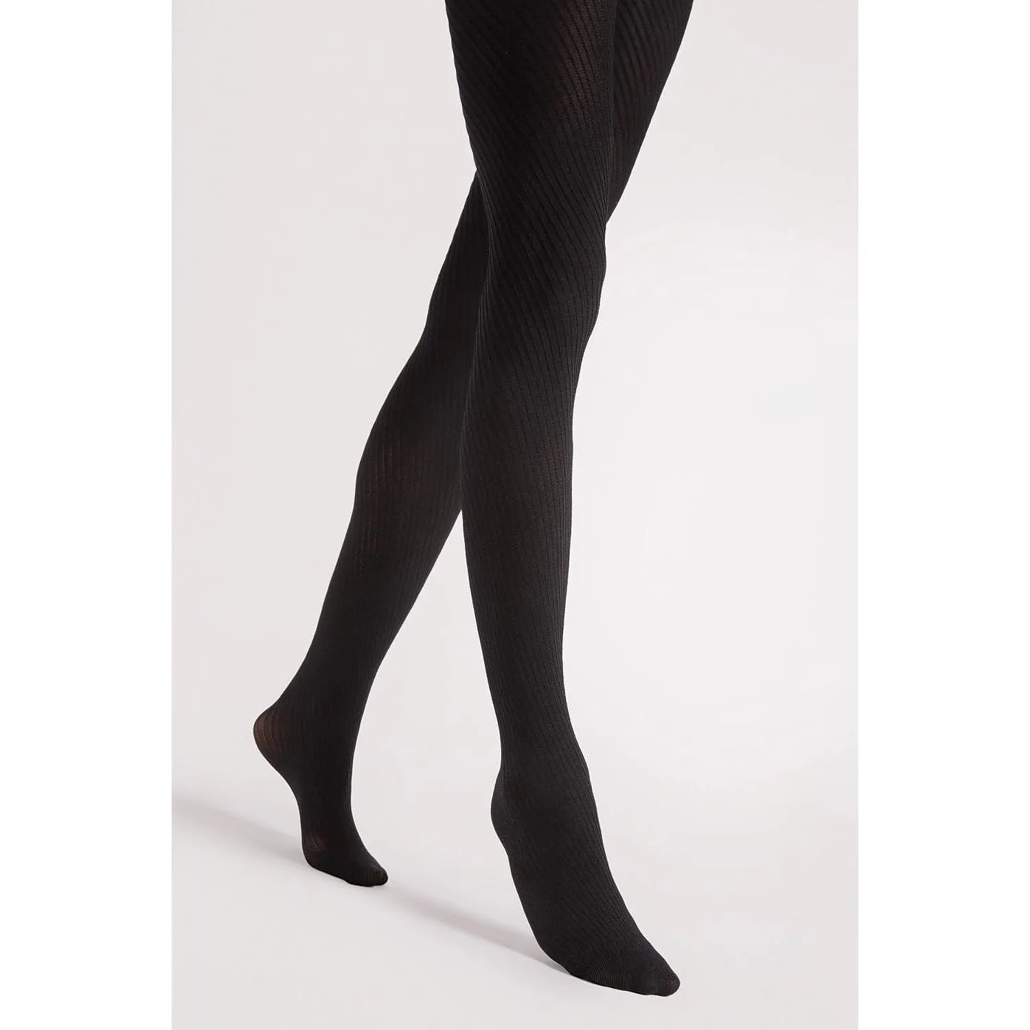 Collants noirs mats Argenta Fiore, motif oblique délicat, élégance subtile, confortables pour temps frais.