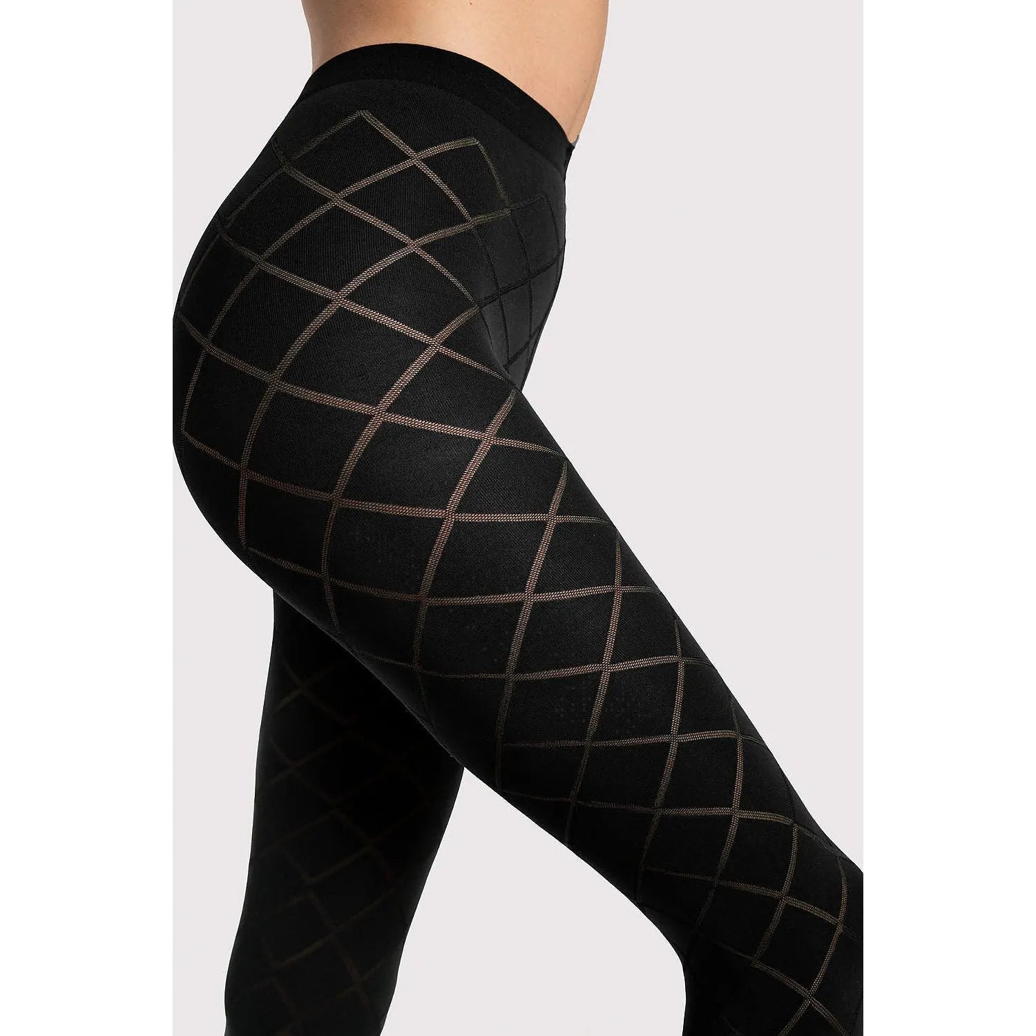 Collants noirs mats à motif losanges, microfibre, couture plate, renfort orteils, ajustement silhouette, style élégant.