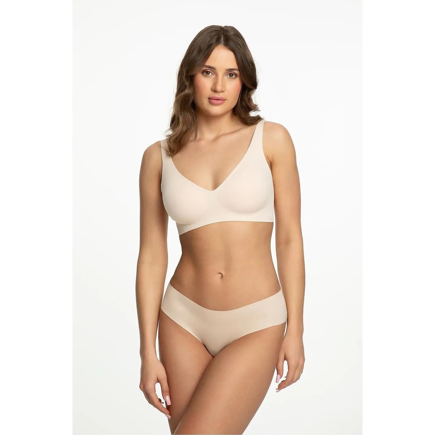Culottes Julimex 220547 sans couture confort ajustement parfait tissu élastique design classique ouvertures laser lingerie confortable_everyday_wear