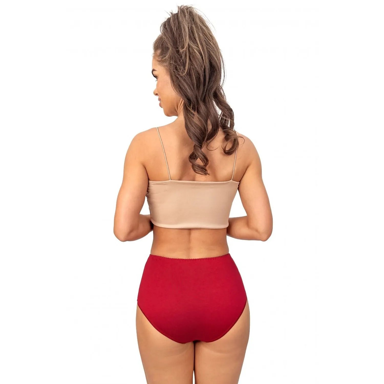 Culottes en viscose douce avec dentelle, taille haute, dos couvert, confort quotidien, élégance féminine.