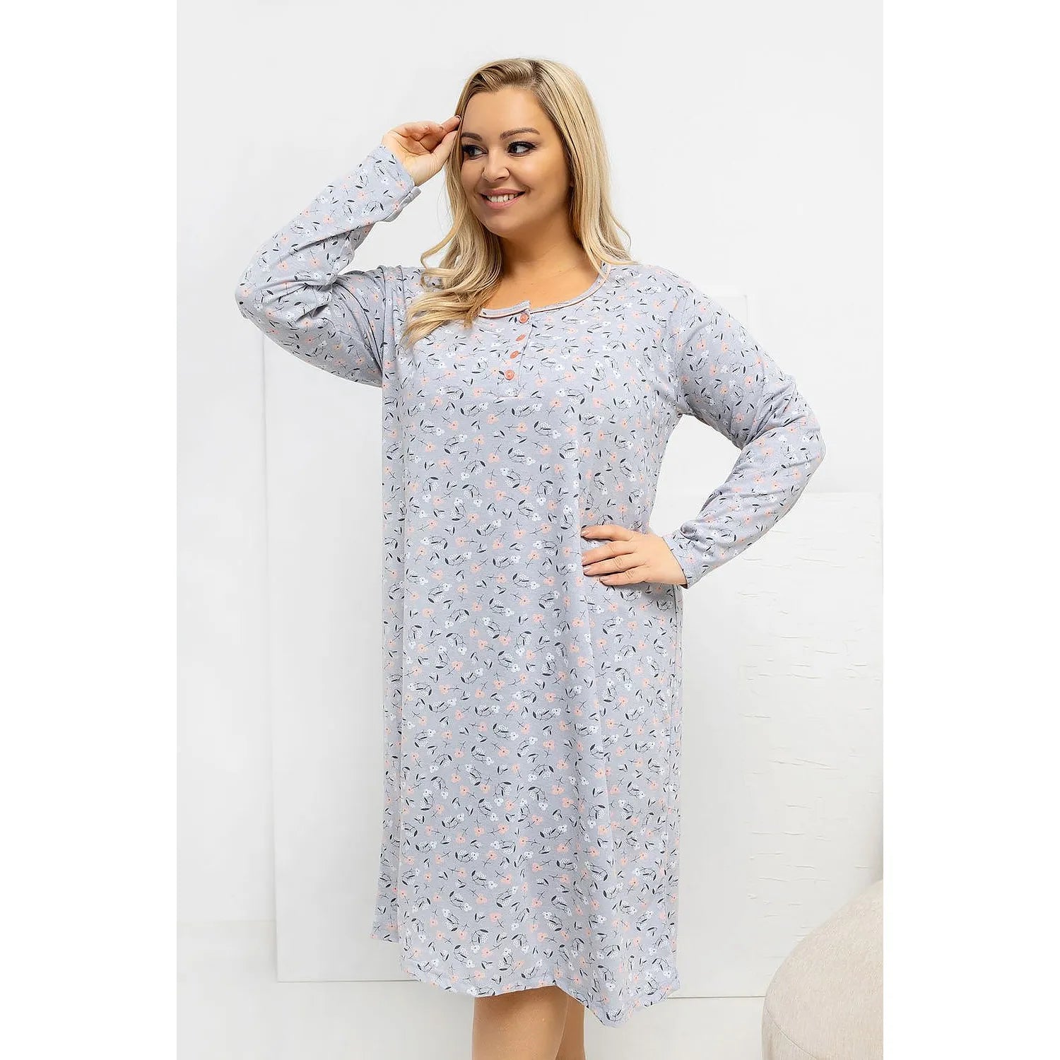 Chemise de nuit grande taille coton fleurs confort manches longues