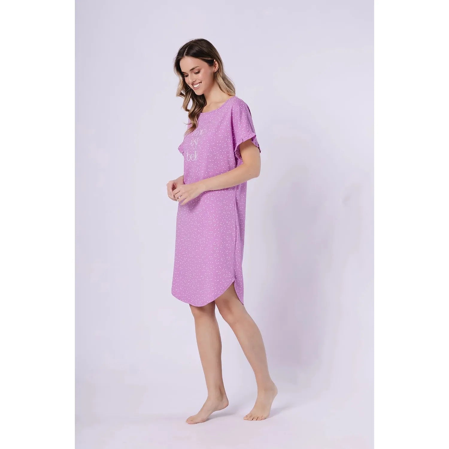 Chemise de nuit rose en coton avec volants et imprimé, coupe ample, idéale pour femme, signée M-Max.