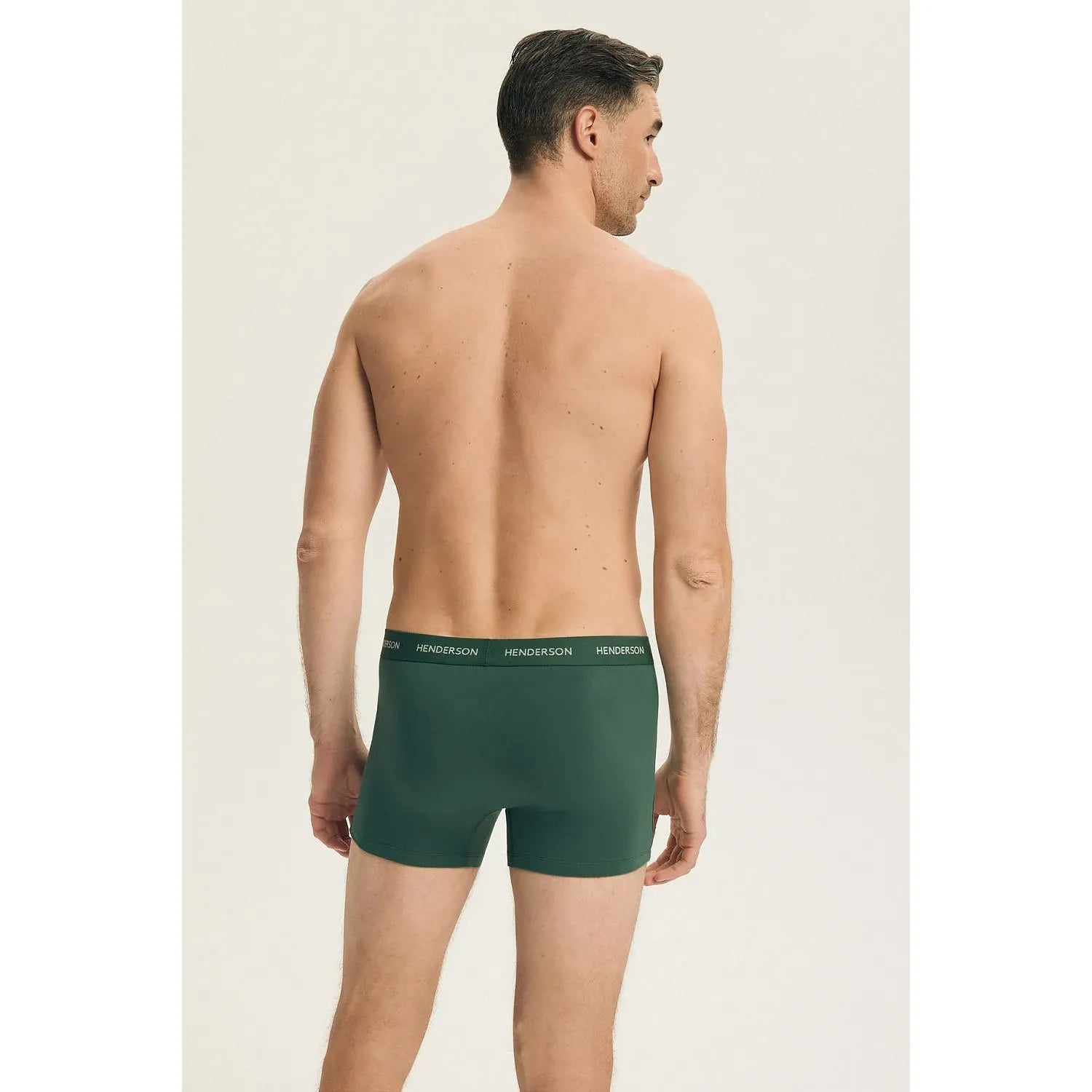 Boxer homme vert Henderson, design moderne, tissu respirant, ajustement parfait, confort optimal, ceinture logo visible.