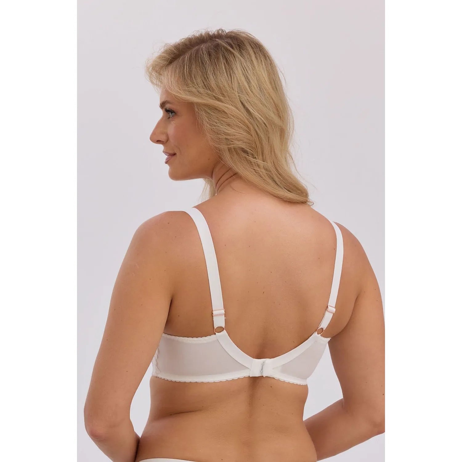  Semi-soft model 224696 Gaia 