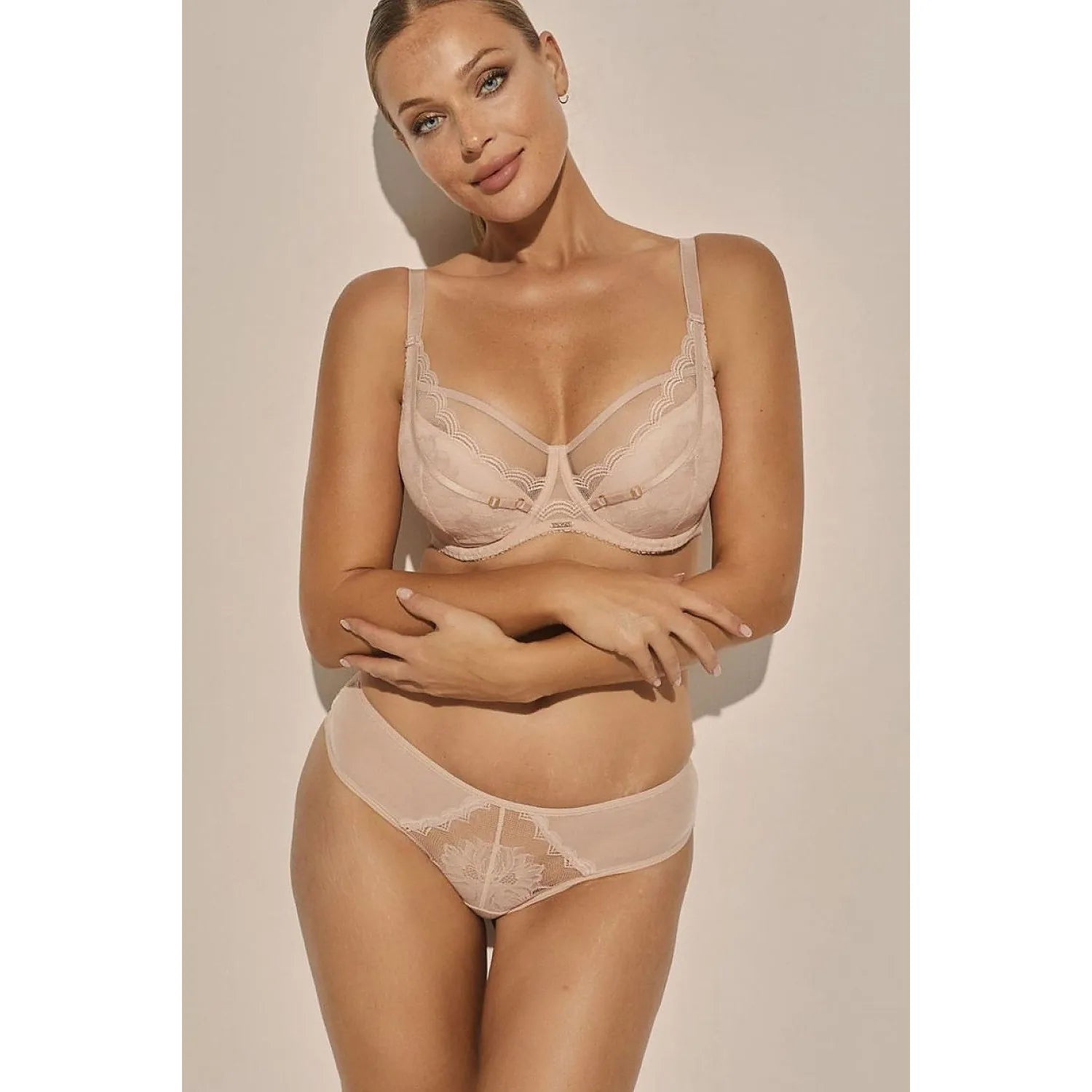 culottes brésiliennes dentelle élégante invisible confort femme Kinga