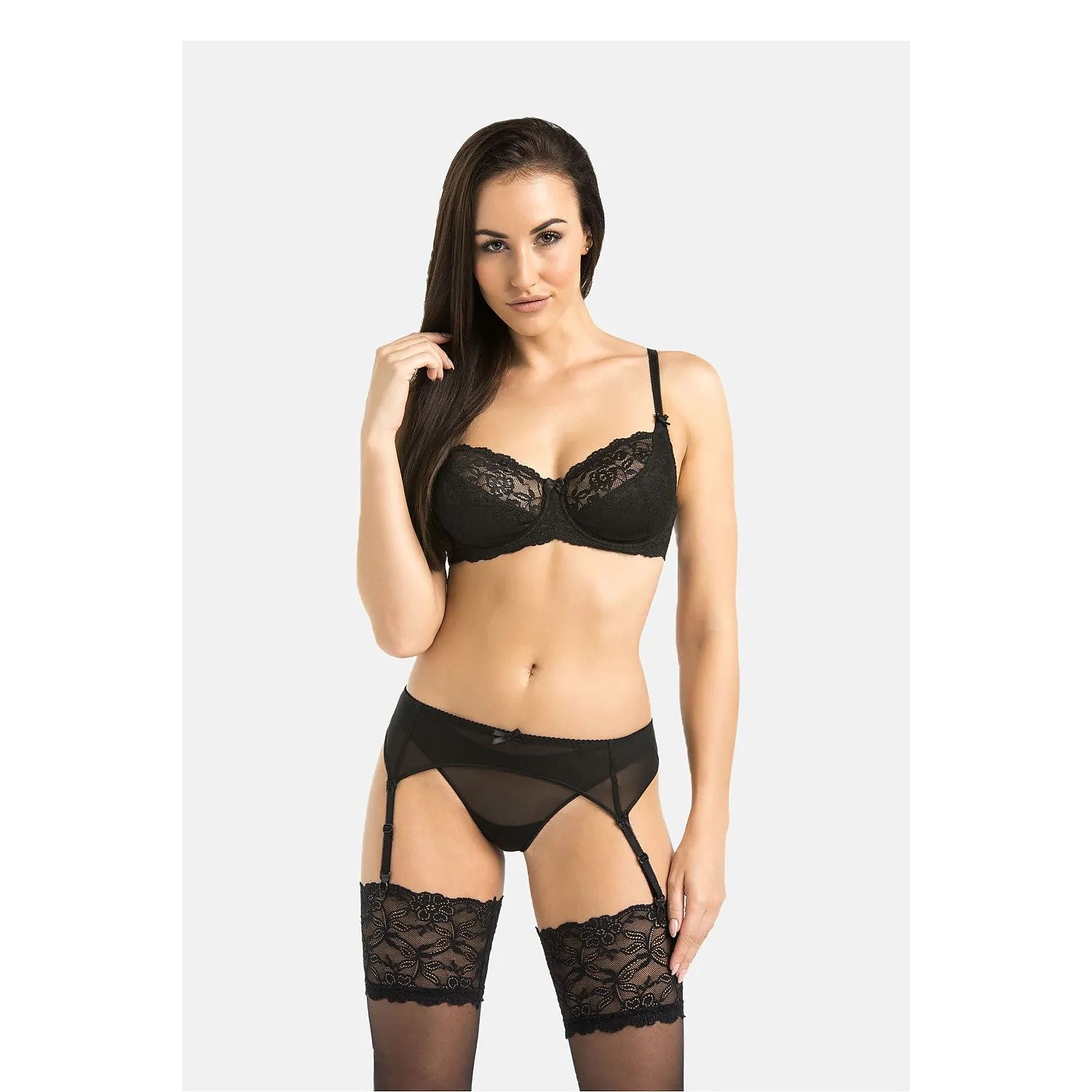 Ceinture noire Teyli 228845, maille transparente, crochets réglables, ornée de nœuds, quatre sangles fines, look élégant.