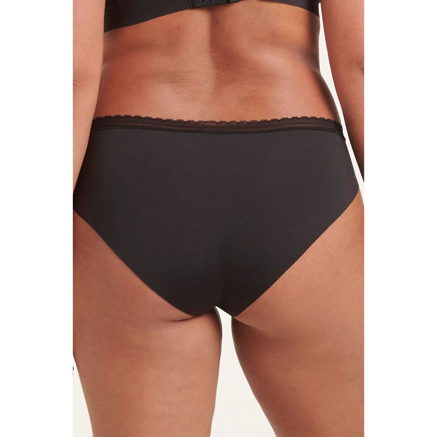 Culottes noires high-leg invisibles en microfibre avec dentelle, Sloggi Body Adapt Twist, confort et élégance raffinée.