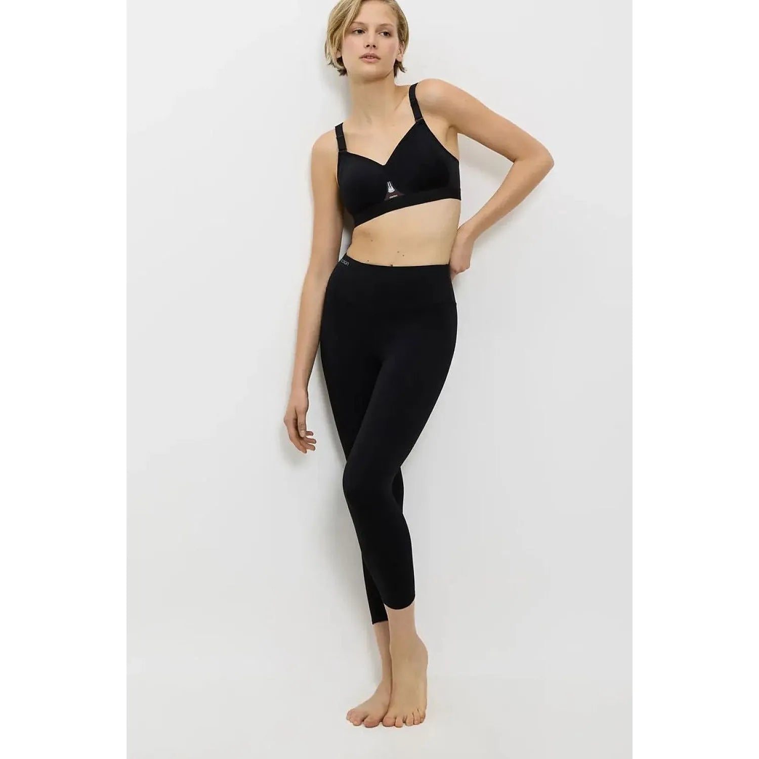  Soutien-gorge de sport model 230253 Triumph 