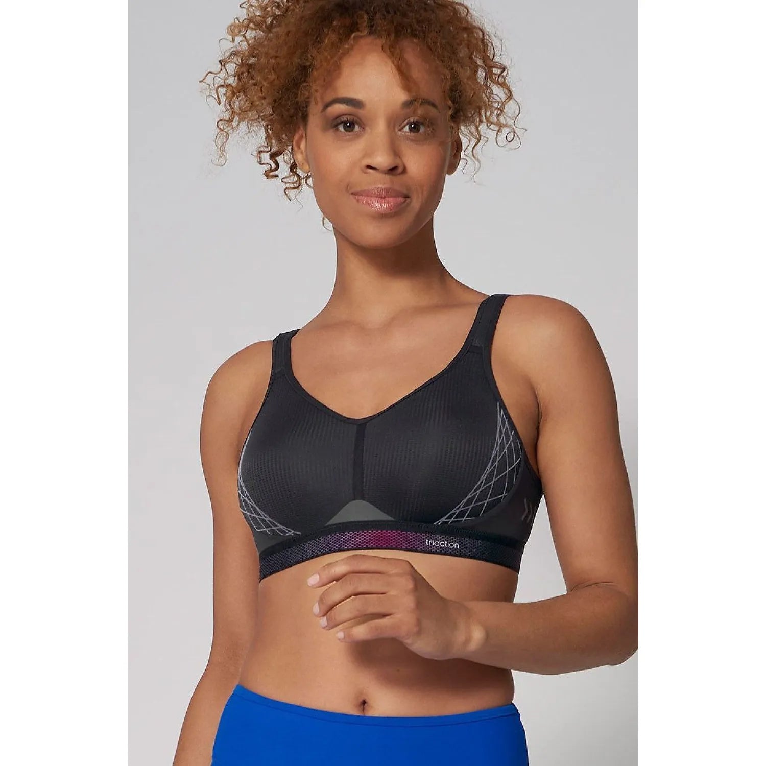  Soutien-gorge de sport model 230255 Triumph 