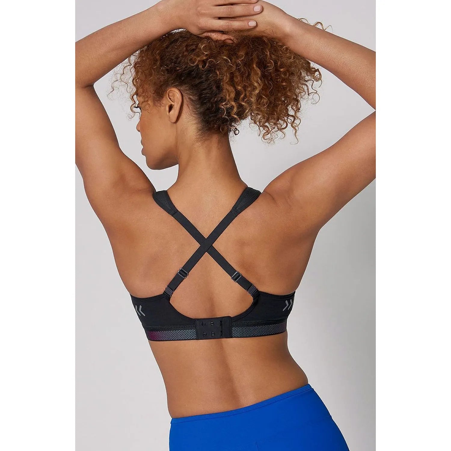  Soutien-gorge de sport model 230255 Triumph 