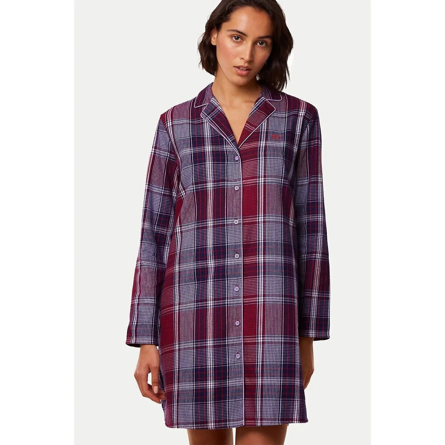 Chemise de nuit ample coton bio femme style classique boutons contrastés
