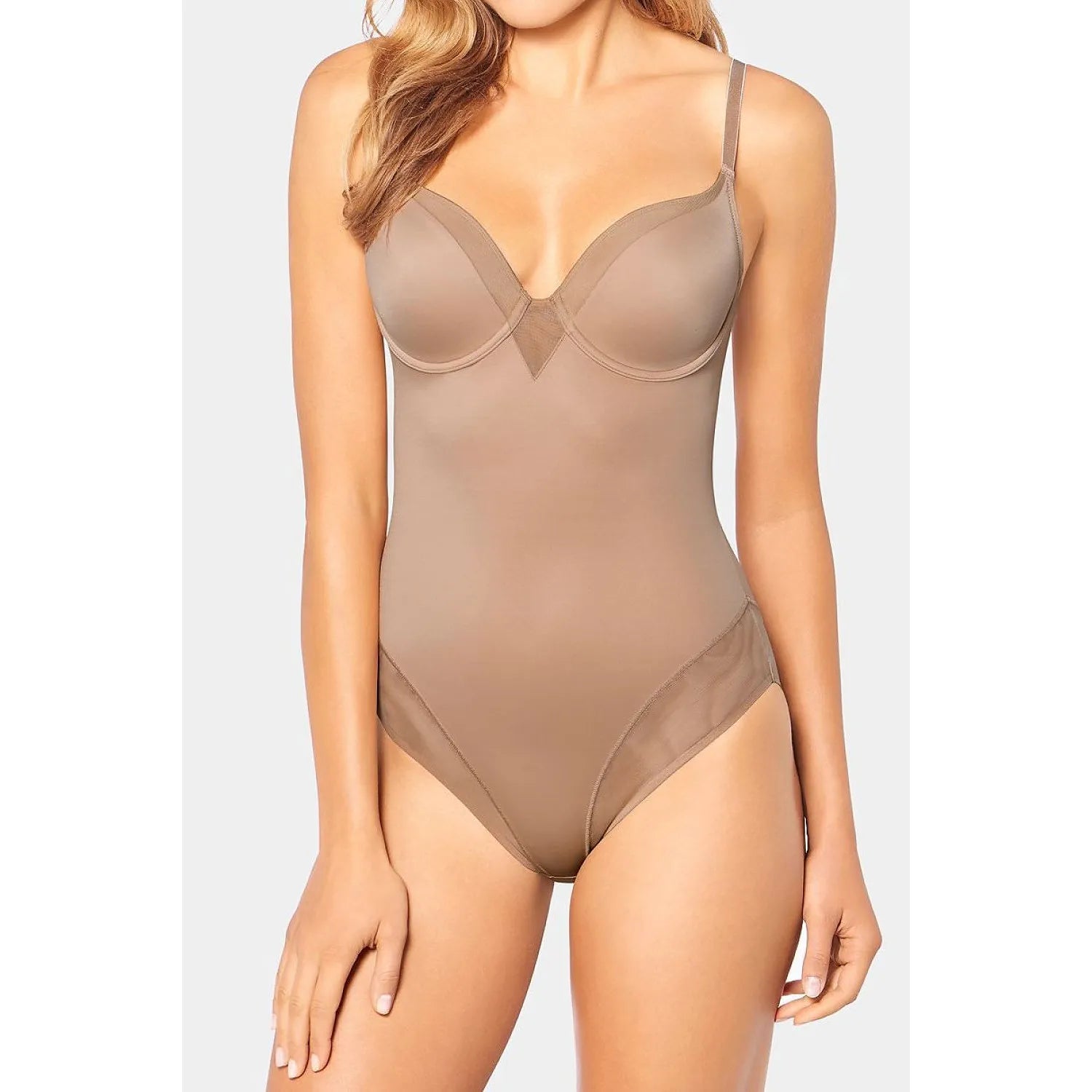 Body model 230332 Triumph silhouette modelante confort invisible femmes bonnets armatures renforcés