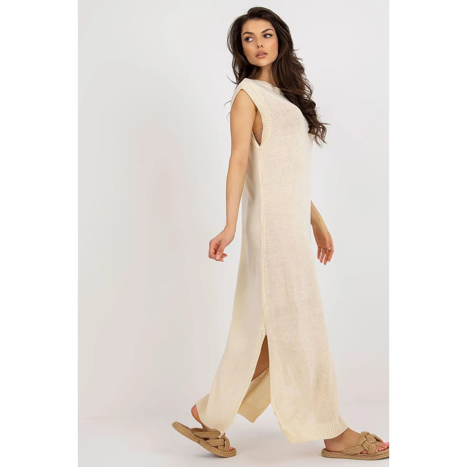  Robe de plage model 181536 Badu 
