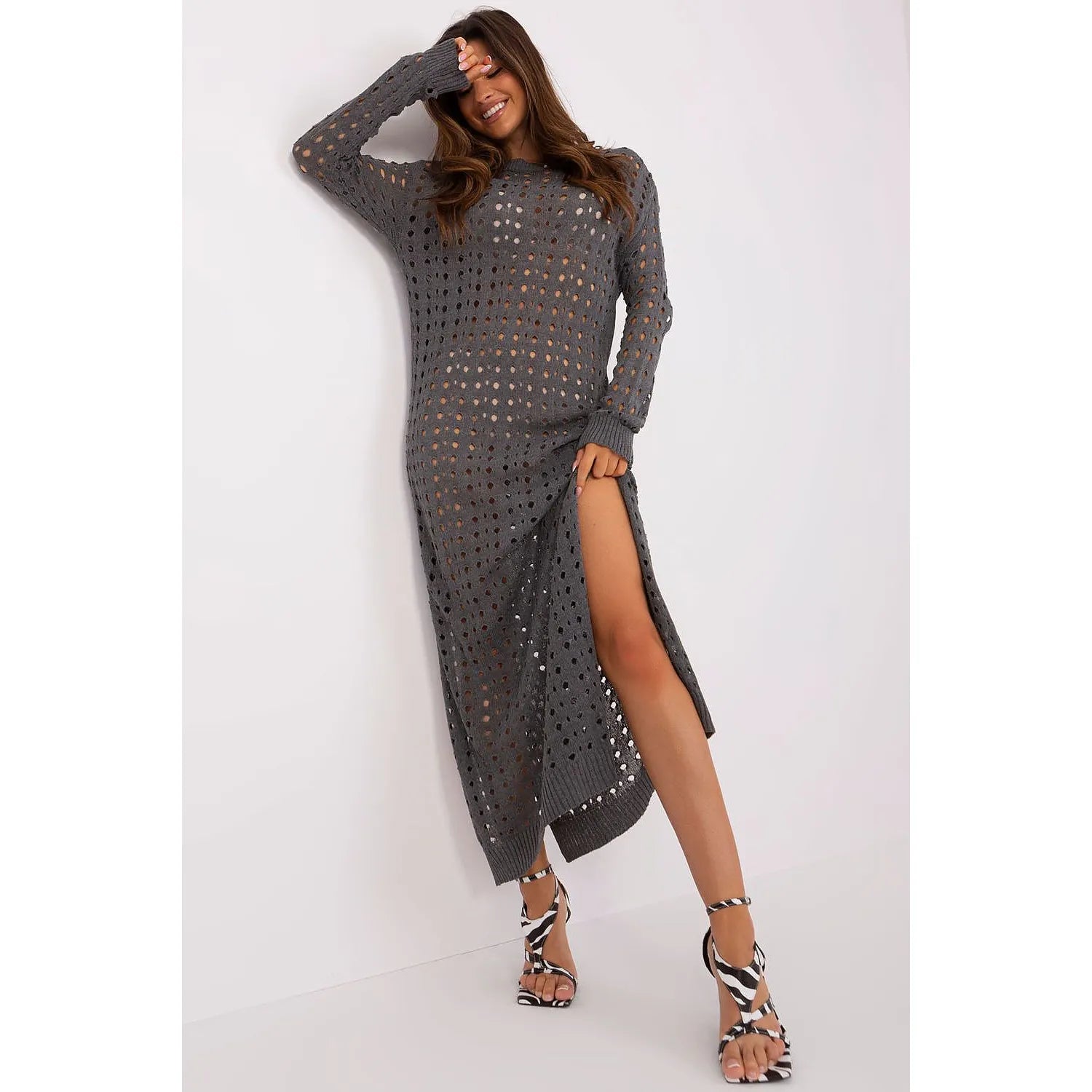  Robe de plage model 182258 Badu 