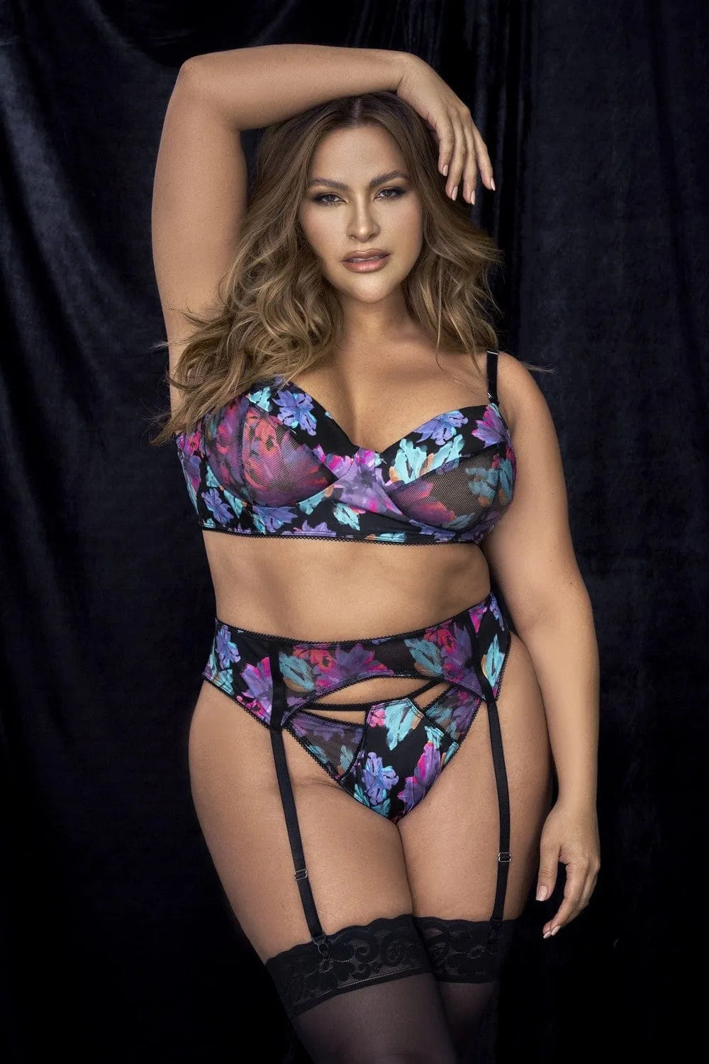 Ensemble Lingerie Floral Femme Ronde Sensuelle