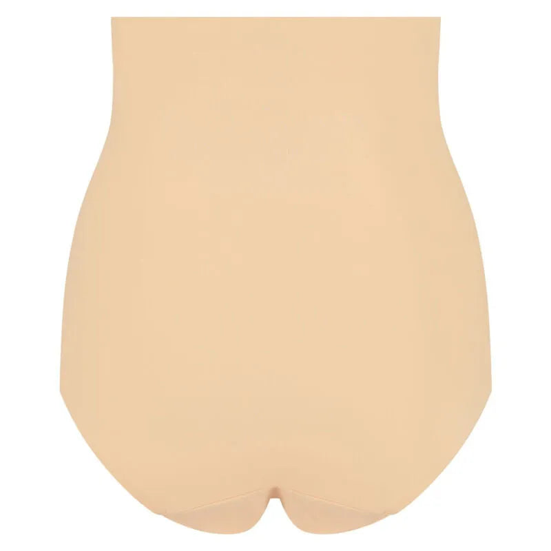 Culotte taille haute beige sans couture, invisible sous vêtements moulants, en polyamide et élasthanne pour confort optimal.